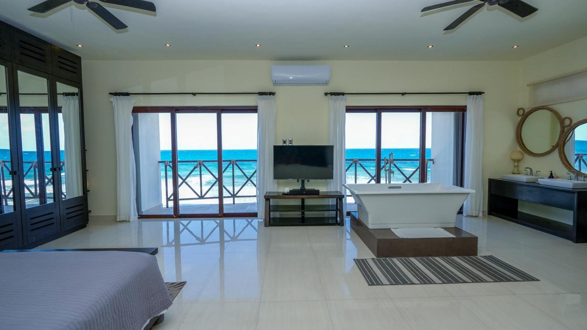 Casa Javi- Ocean Front Located Mid Isla Mujeres Villa Kültér fotó